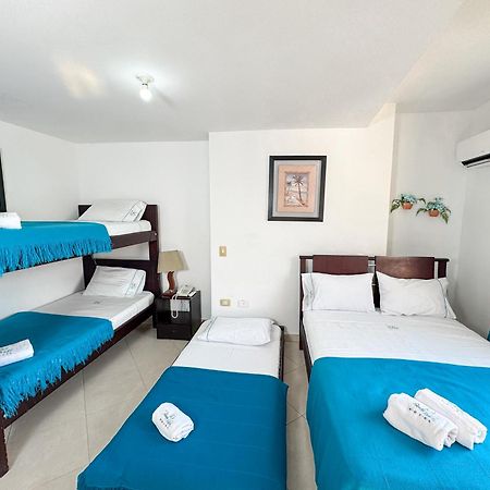 Hotel Puerto Bahia 산힐 외부 사진
