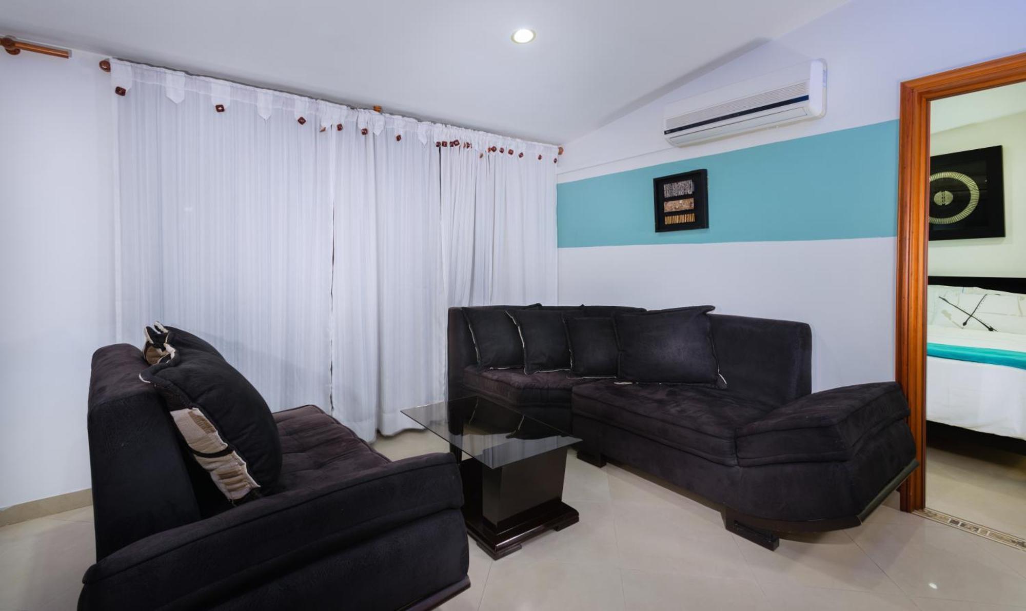 Hotel Puerto Bahia 산힐 외부 사진