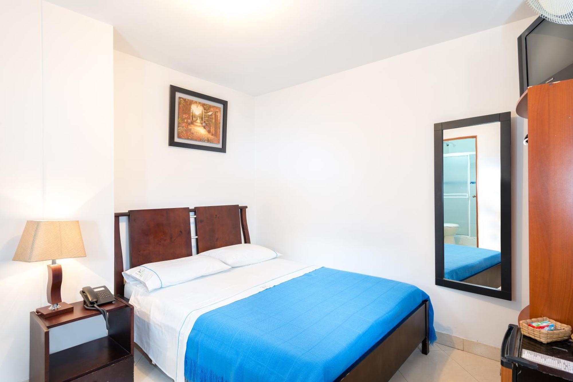 Hotel Puerto Bahia 산힐 외부 사진