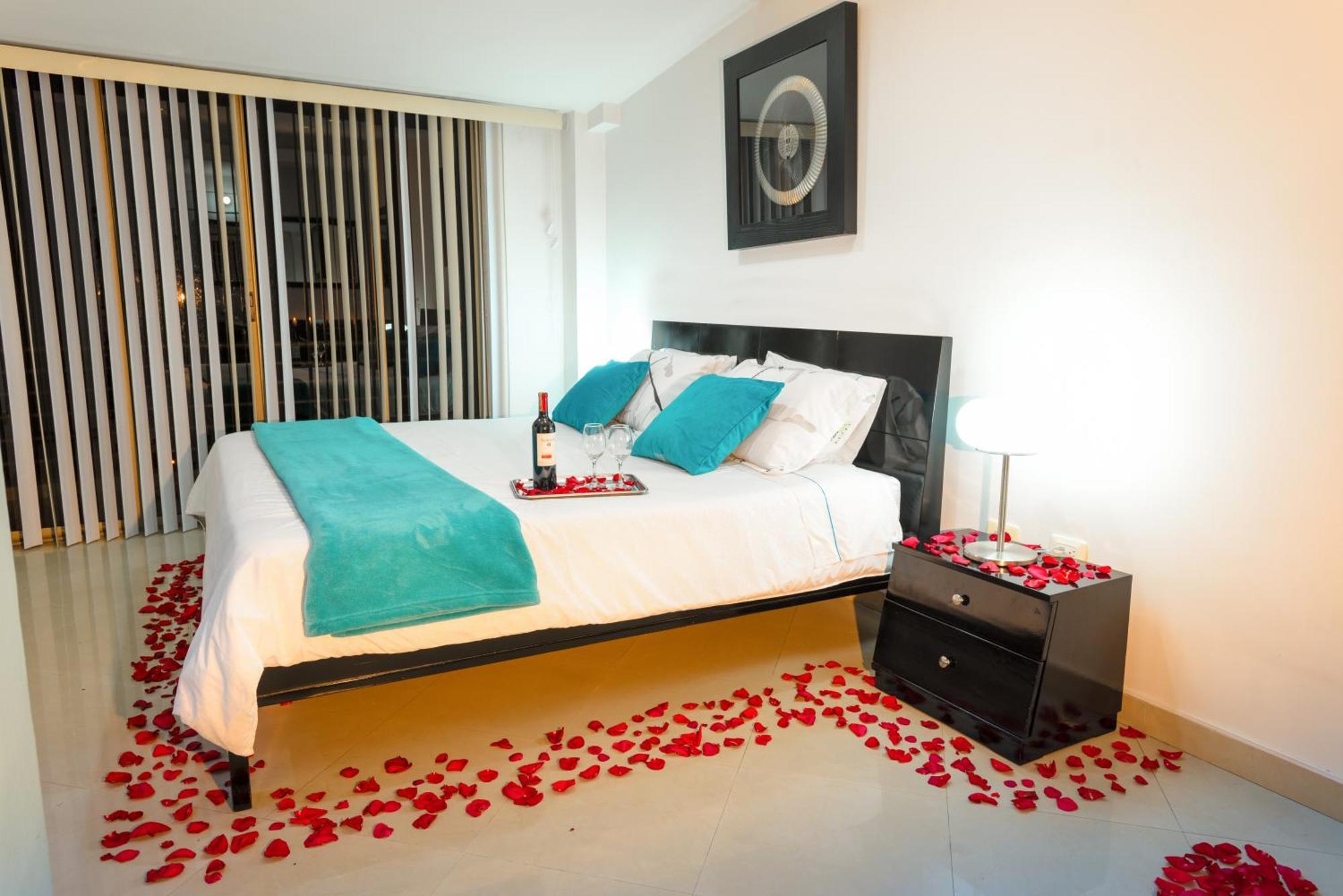 Hotel Puerto Bahia 산힐 외부 사진