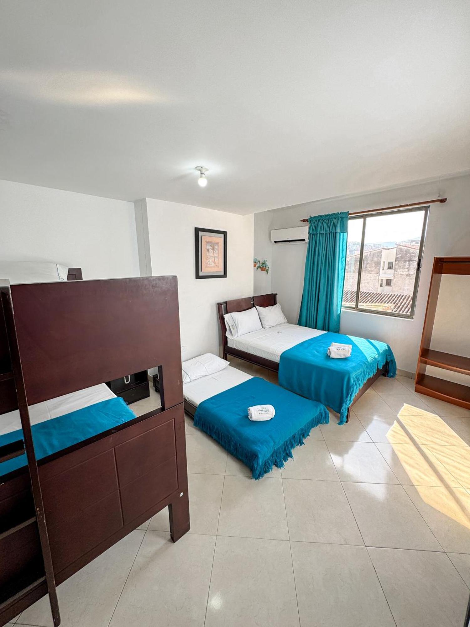 Hotel Puerto Bahia 산힐 외부 사진