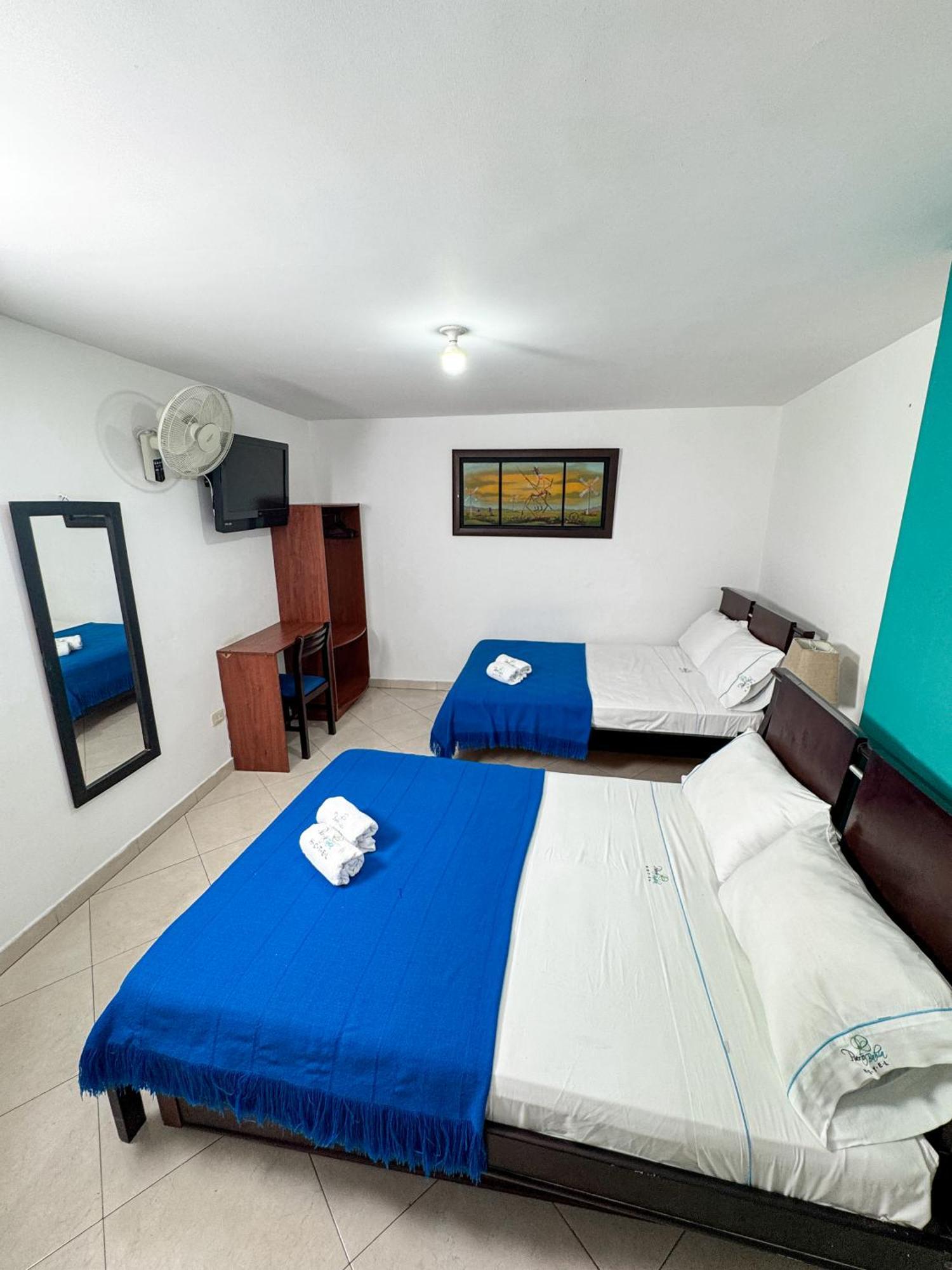 Hotel Puerto Bahia 산힐 외부 사진