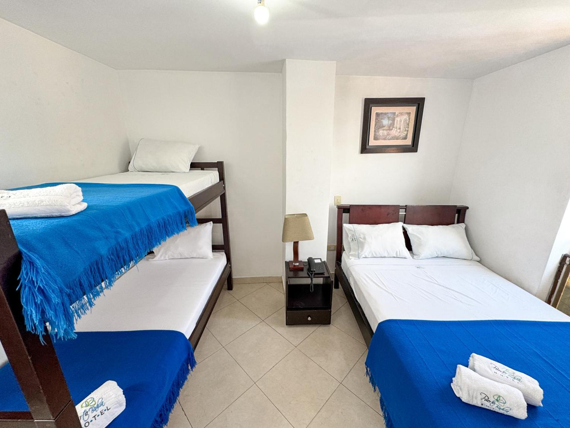 Hotel Puerto Bahia 산힐 외부 사진