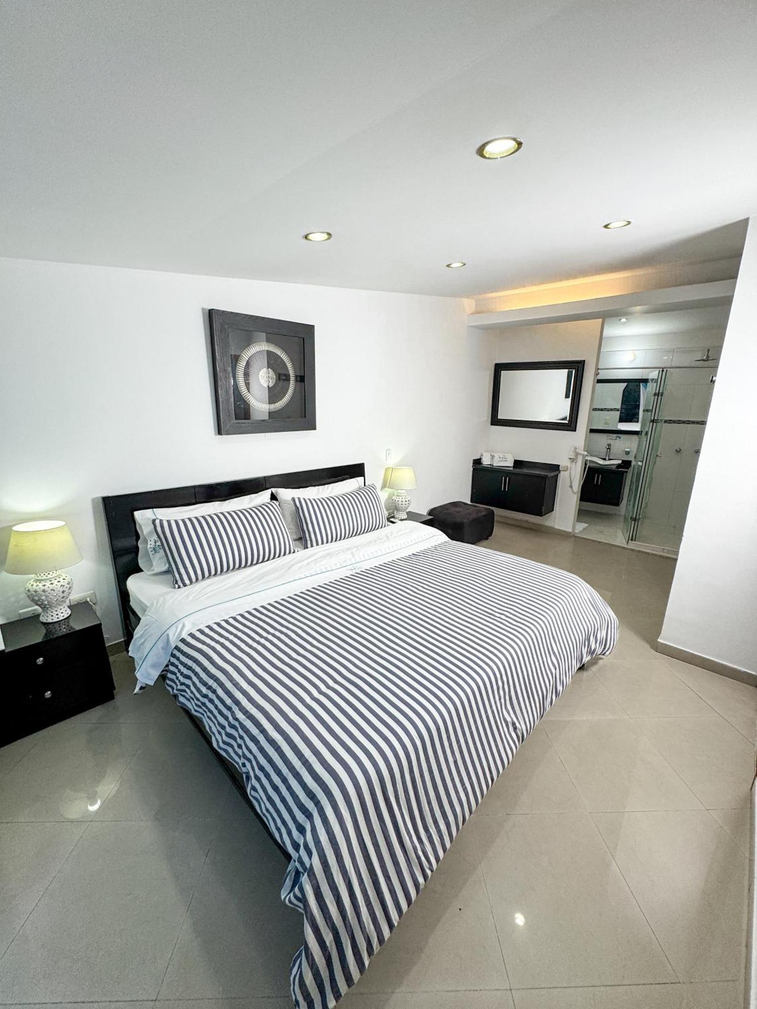 Hotel Puerto Bahia 산힐 외부 사진